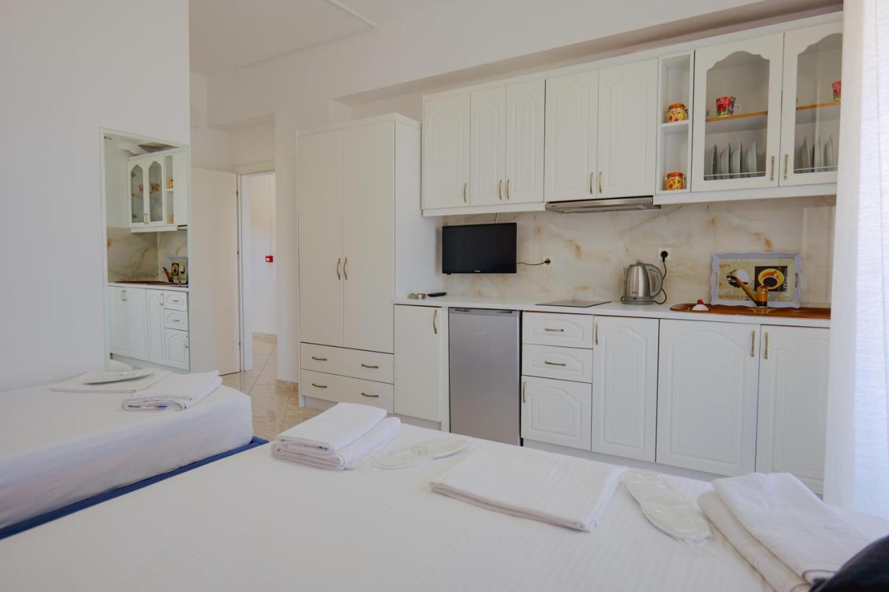 Eleni Guest House Saranda Extérieur photo