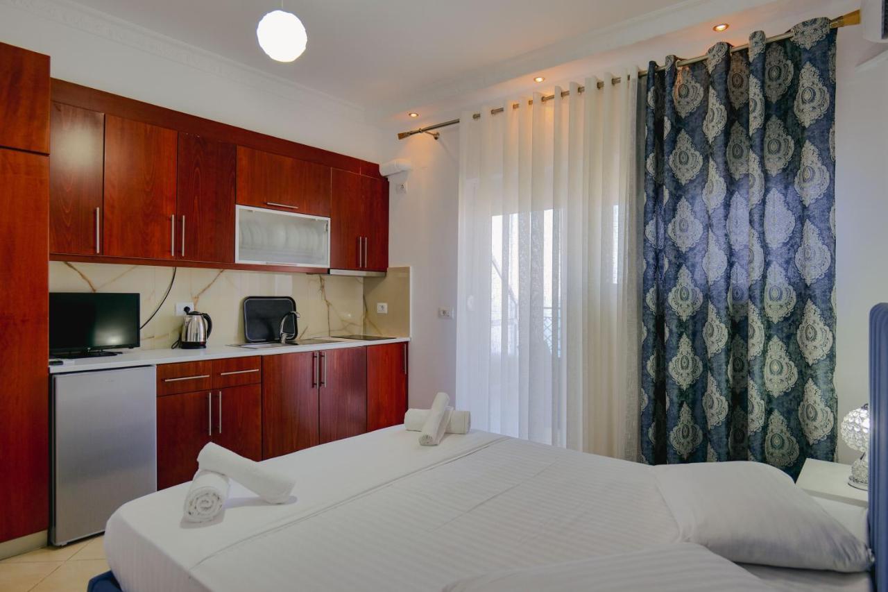 Eleni Guest House Saranda Extérieur photo