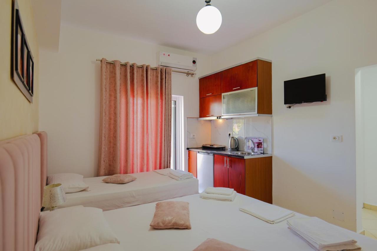 Eleni Guest House Saranda Extérieur photo