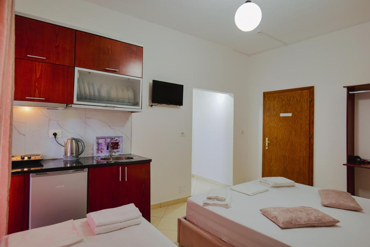 Eleni Guest House Saranda Extérieur photo