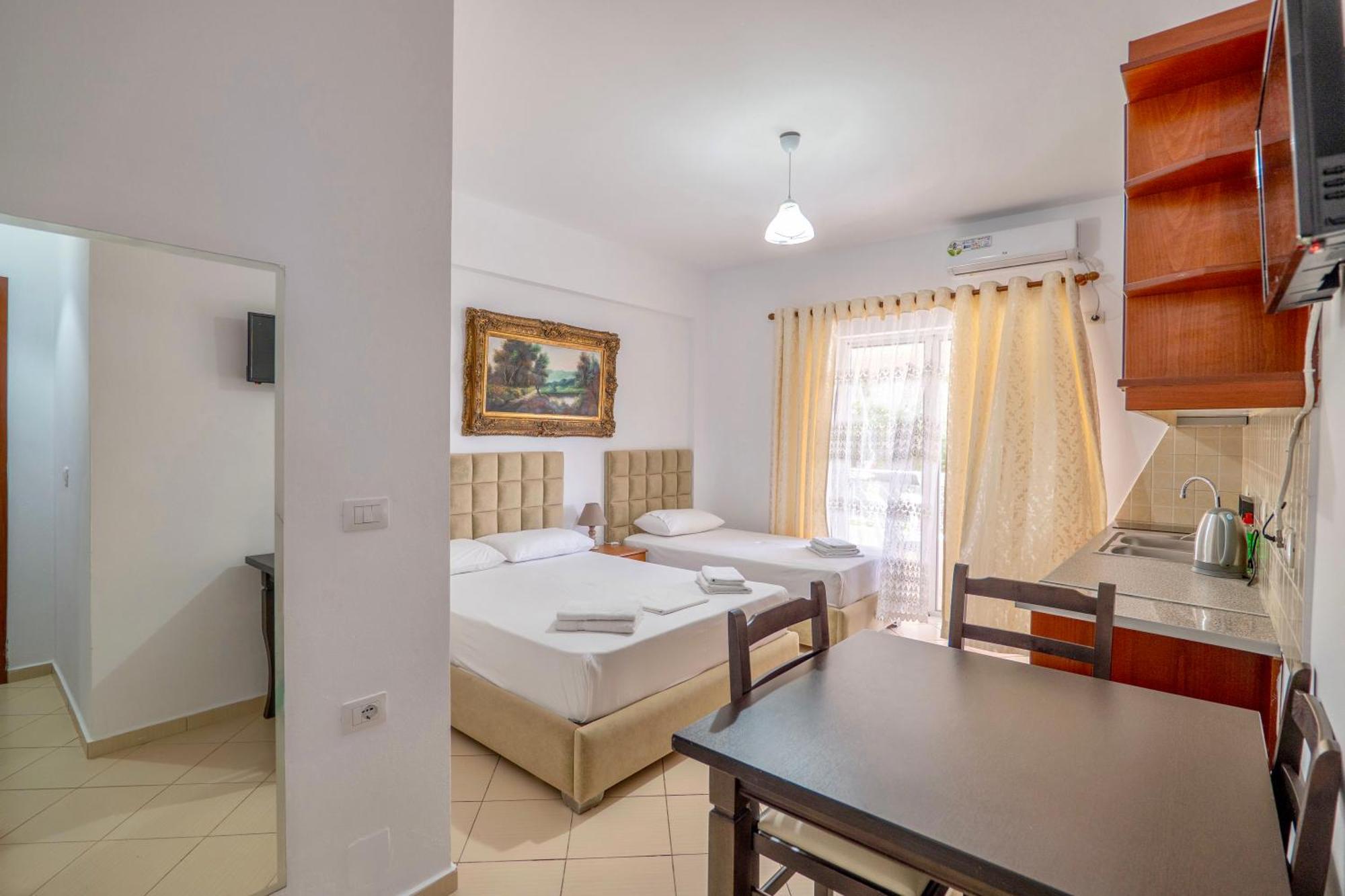 Eleni Guest House Saranda Extérieur photo