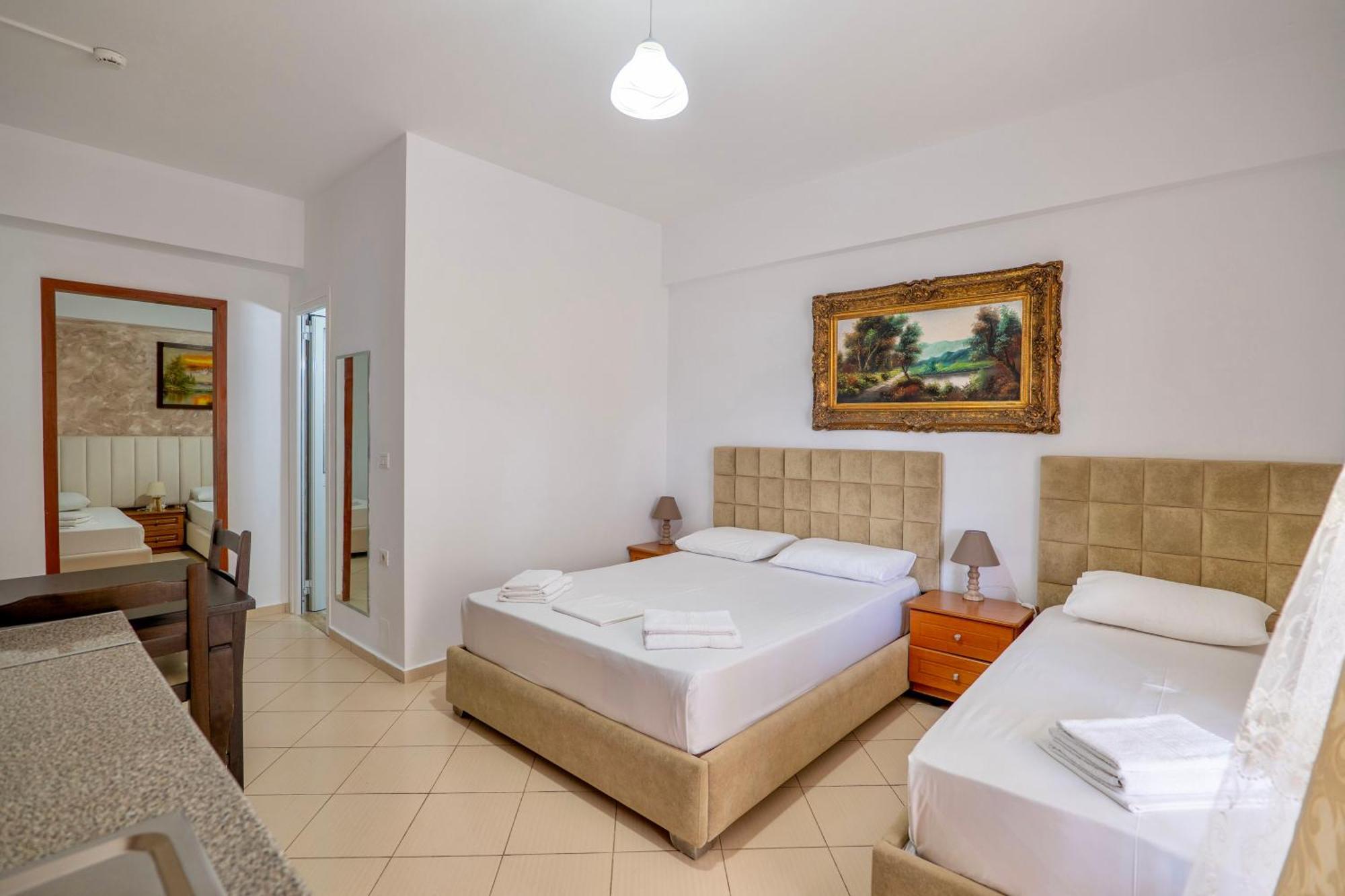 Eleni Guest House Saranda Extérieur photo